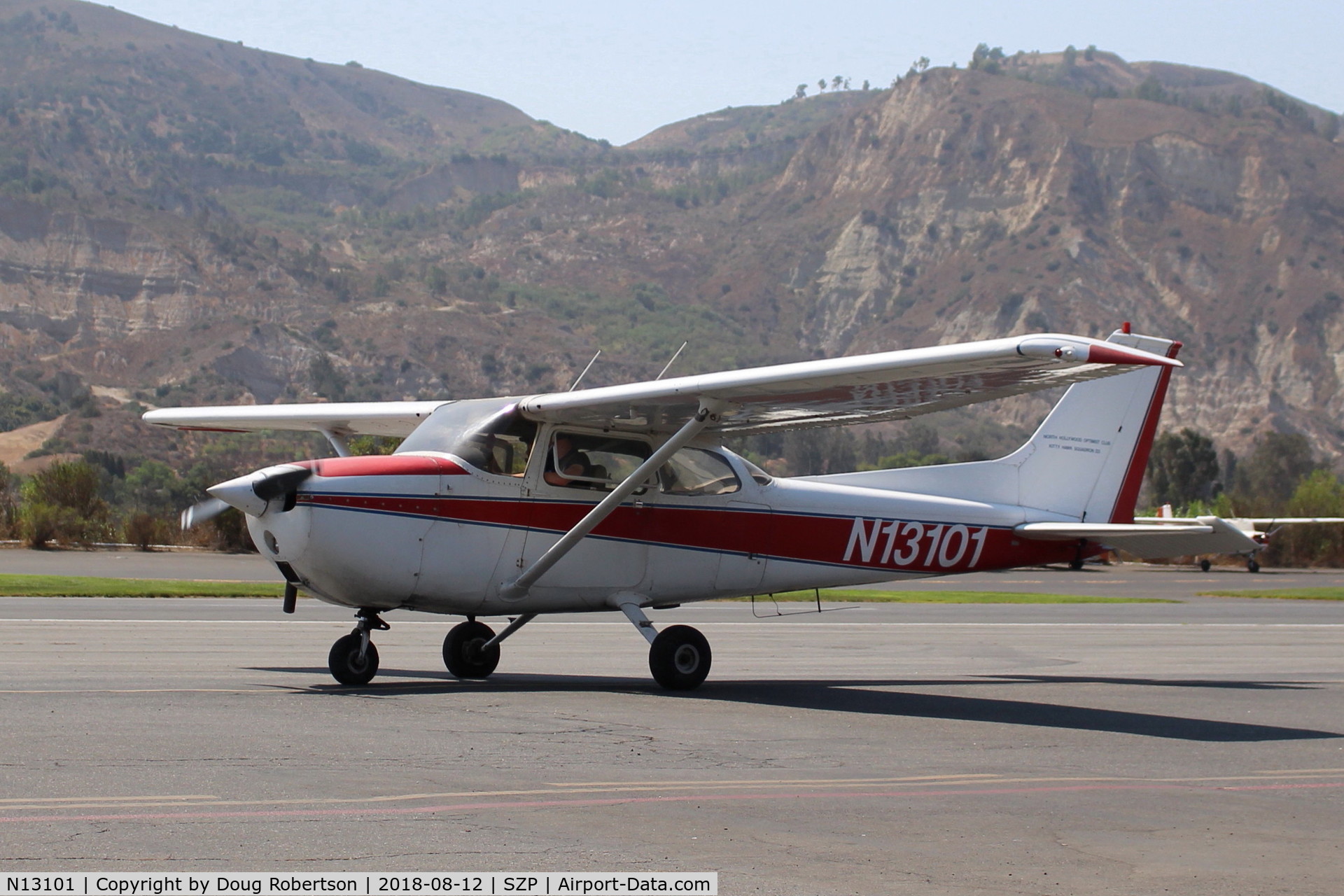 N13101, 1973 Cessna 172M C/N 17262495, 1973 Cessna 172M SKYHAWK, Lycoming O-320-E2D 150 Hp, taxi back