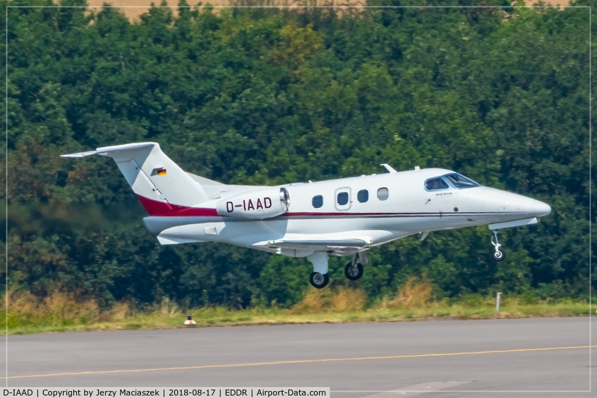 D-IAAD, 2010 Embraer EMB-500 Phenom 100 C/N 50000215, Embraer EMB-500 Phenom 100