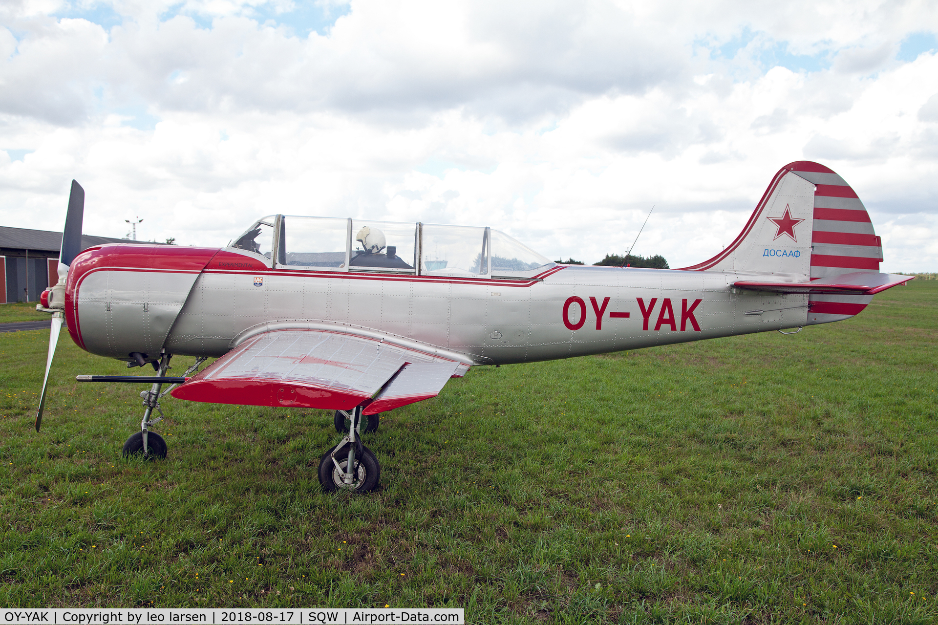 OY-YAK, 1989 Yakovlev Yak-52 C/N 899408, Skive 17.8.2018