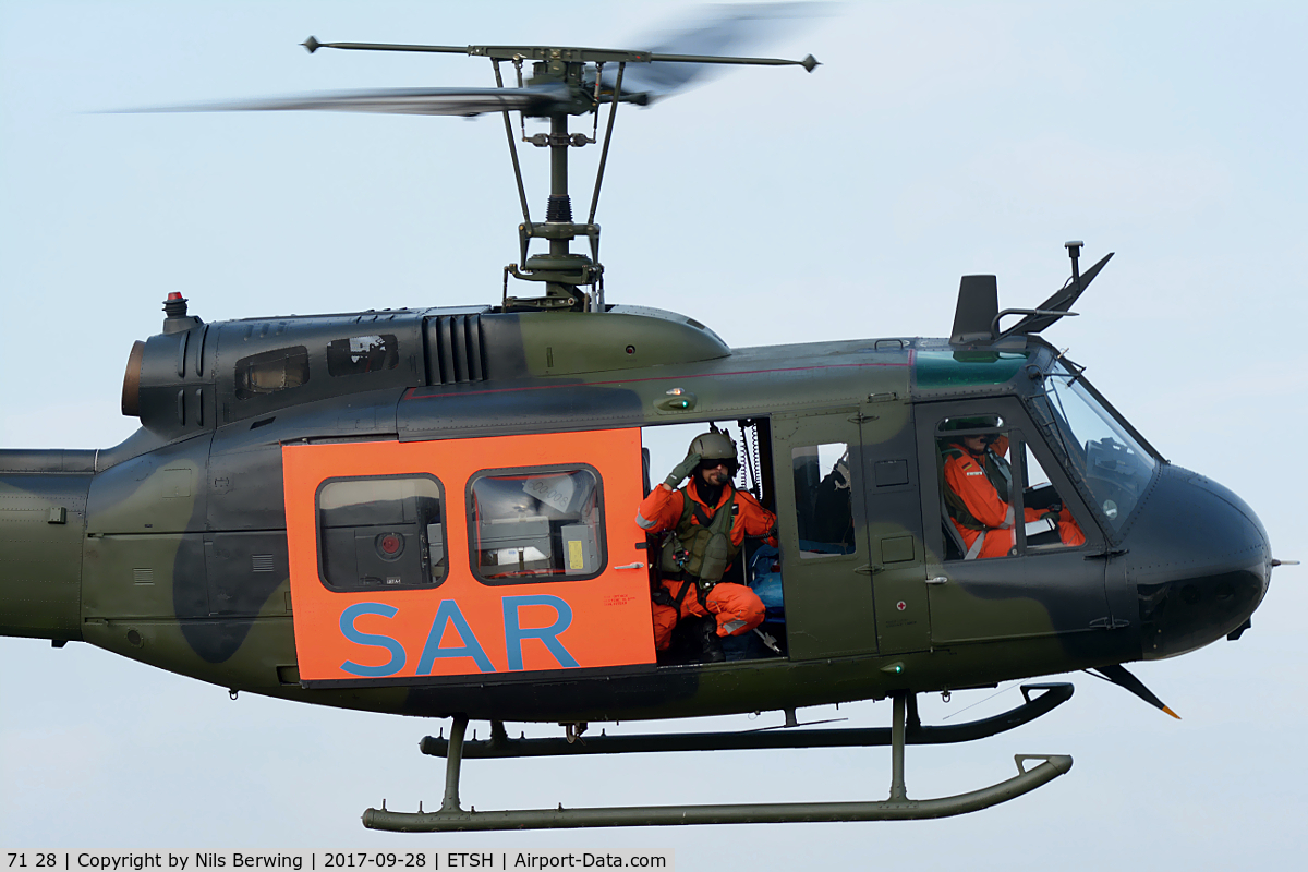 71 28, Bell (Dornier) UH-1D Iroquois (205) C/N 8188, 71+28 at ETSH
