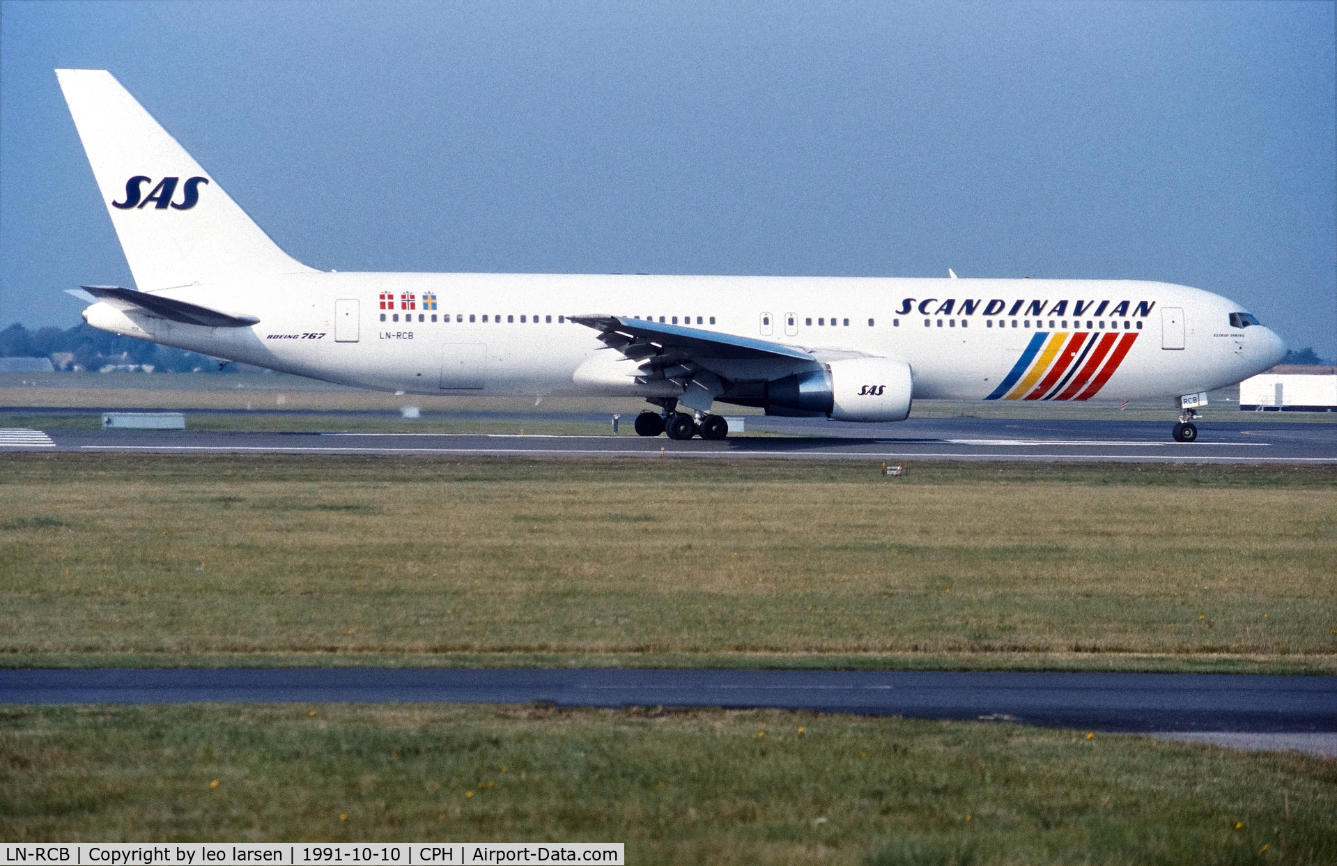 LN-RCB, 1989 Boeing 767-383 C/N 24357, Copenhagen 10.10.1991