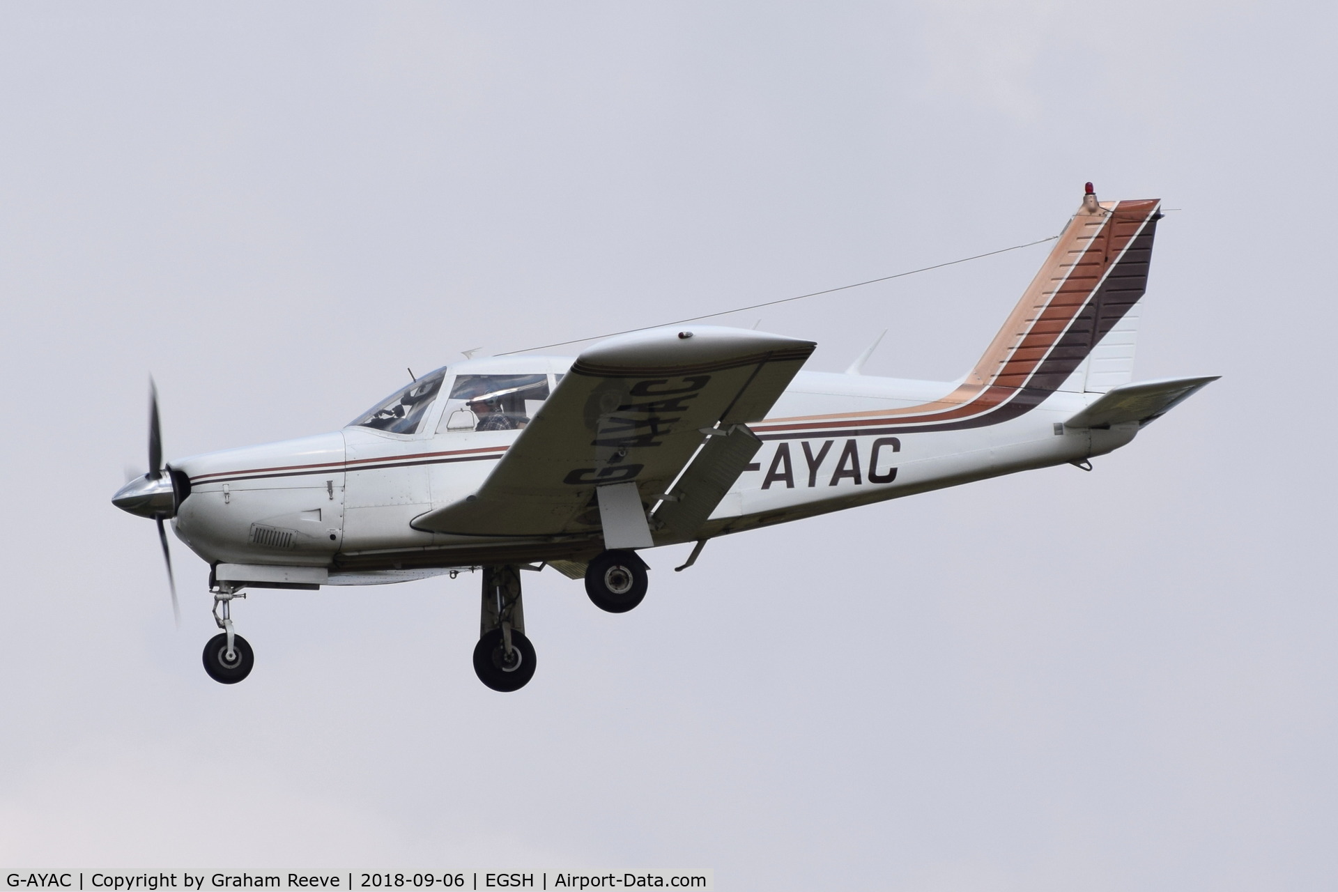 G-AYAC, 1969 Piper PA-28R-200 Cherokee Arrow C/N 28R-35606, Landing at Norwich.