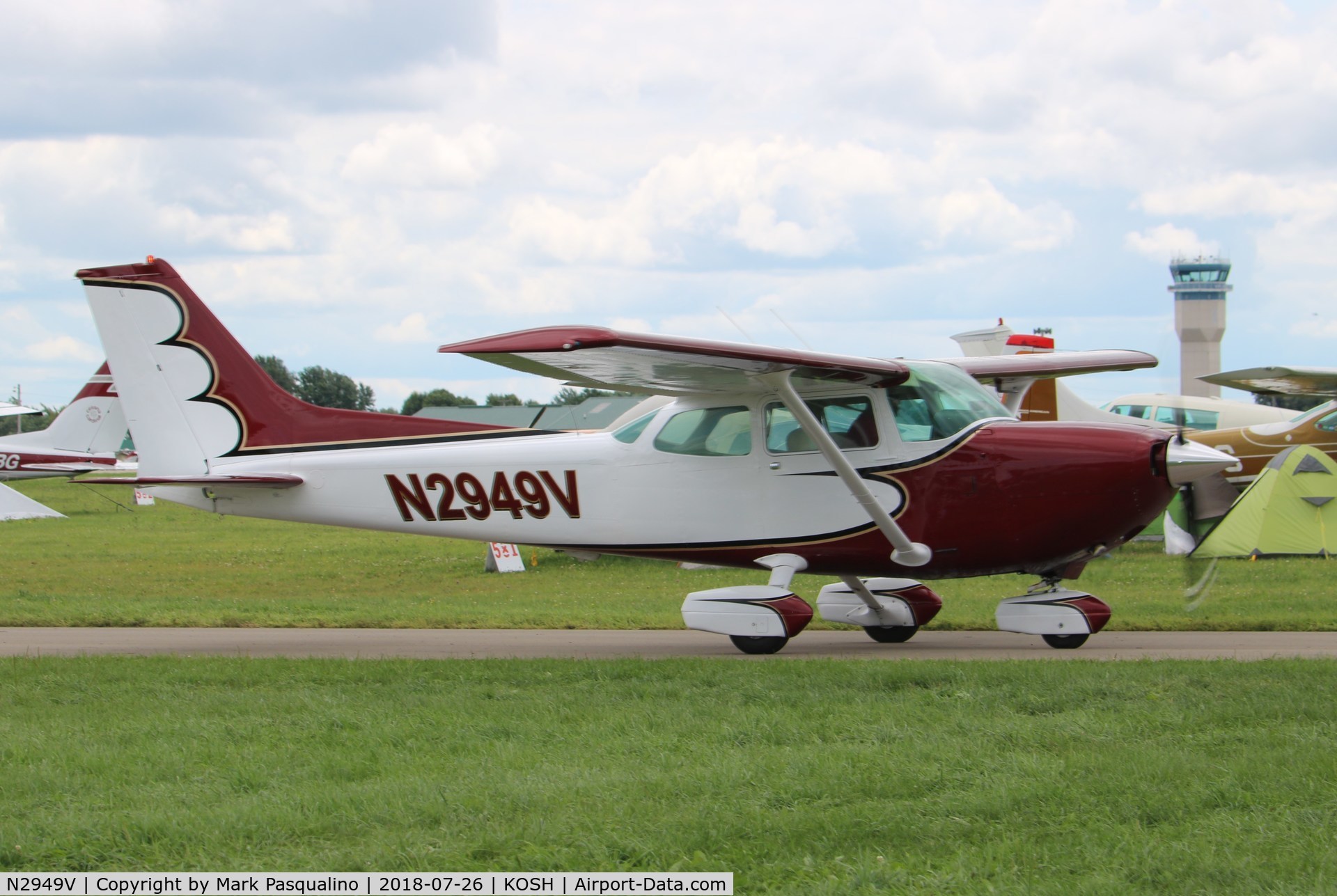 N2949V, 1977 Cessna R172K Hawk XP C/N R1722235, Cessna R172K