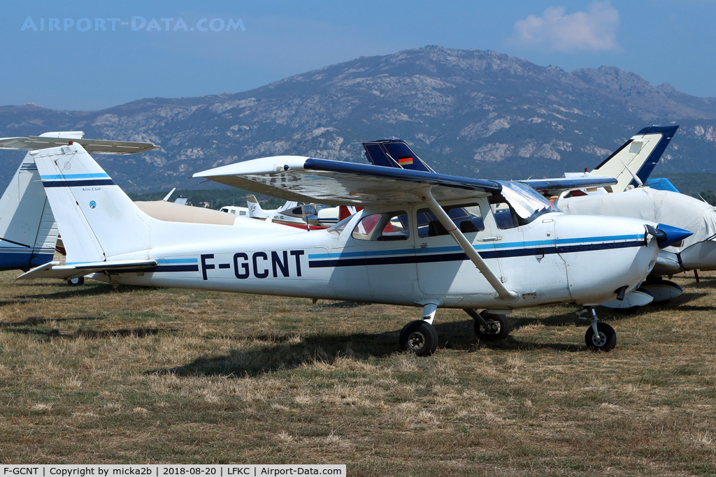 F-GCNT, Reims F172N Skyhawk C/N 2039, Parked