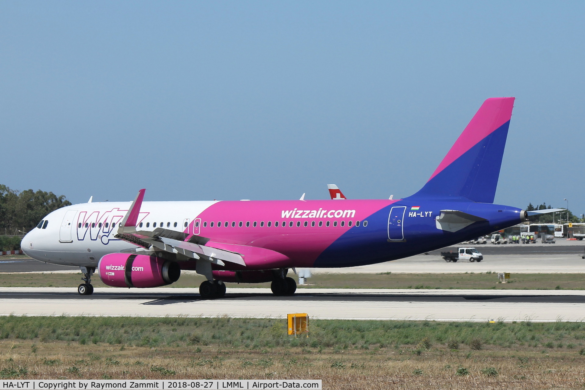 HA-LYT, 2015 Airbus A320-232 C/N 6683, A320 HA-LYT Wizzair