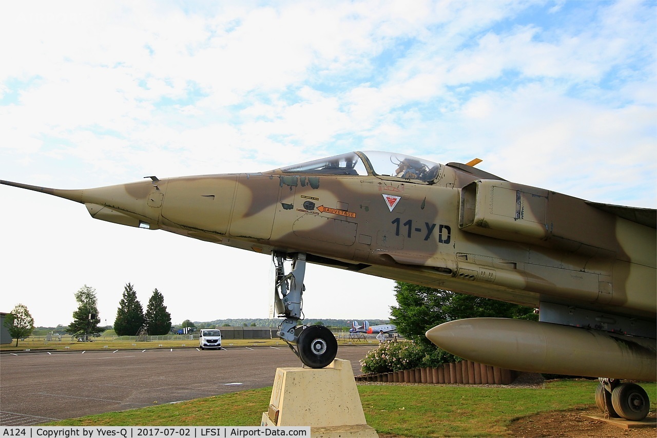 A124, Sepecat Jaguar A C/N A124, Sepecat Jaguar A (11-YD), Preserved at St Dizier-Robinson Air Base 113 (LFSI)