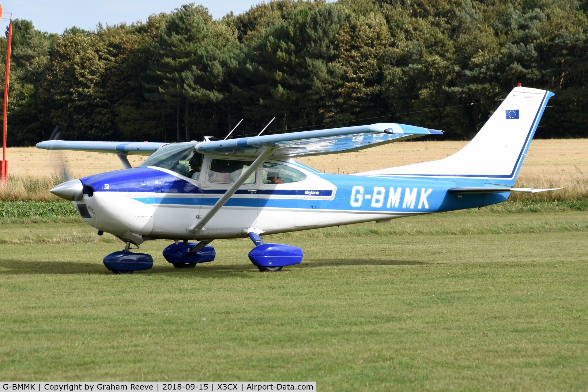 G-BMMK, 1975 Cessna 182P Skylane C/N 182-64117, Departing from Northrepps.