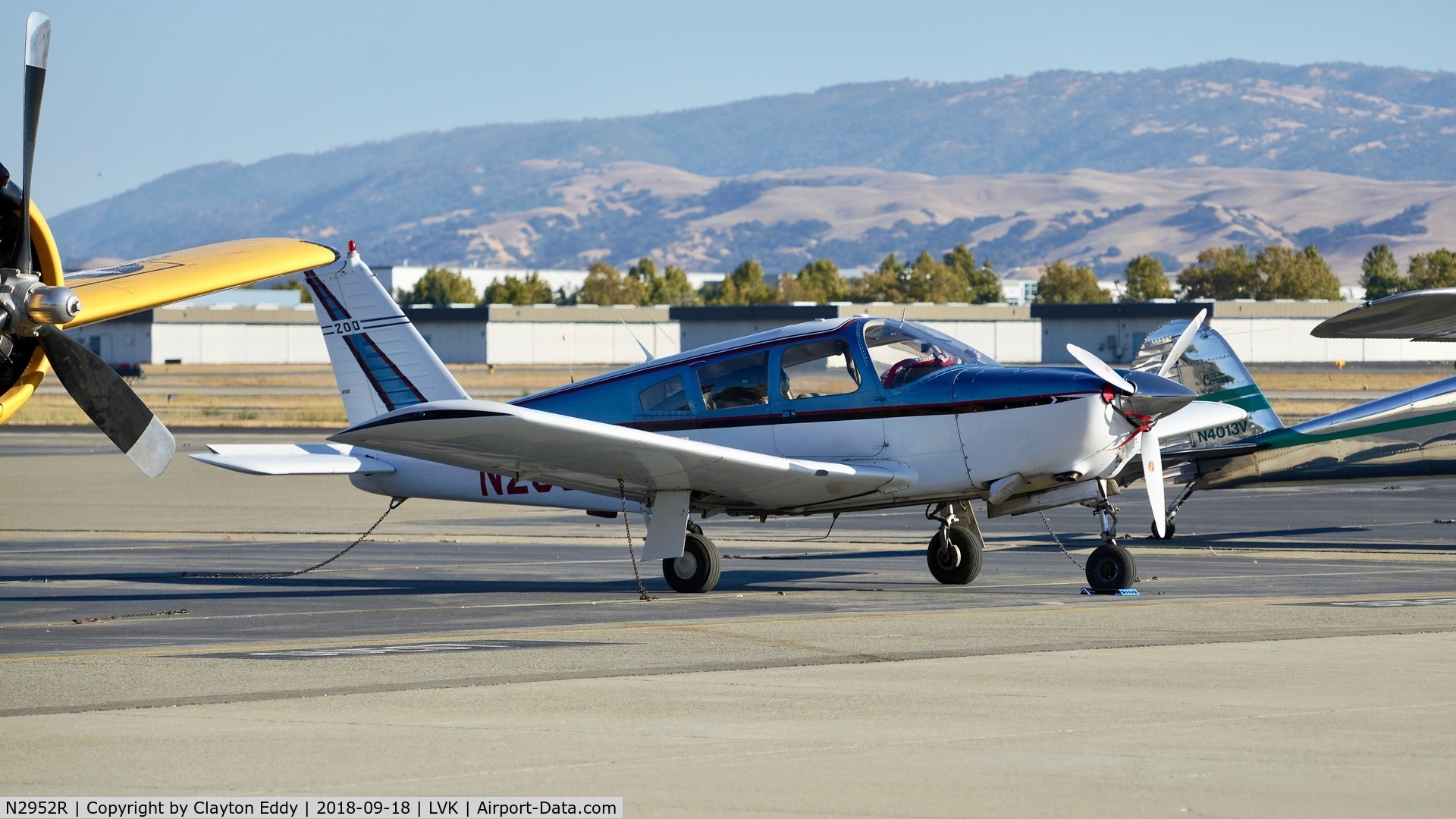 N2952R, 1969 Piper PA-28R-200 Arrow II C/N 28R-35344, Livermore Airport California 2018.