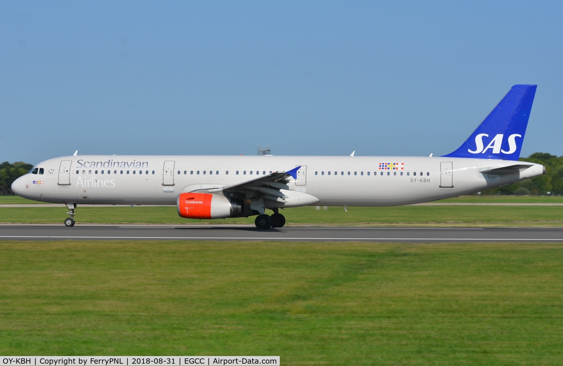 OY-KBH, 2002 Airbus A321-232 C/N 1675, SAS A321 on the runway