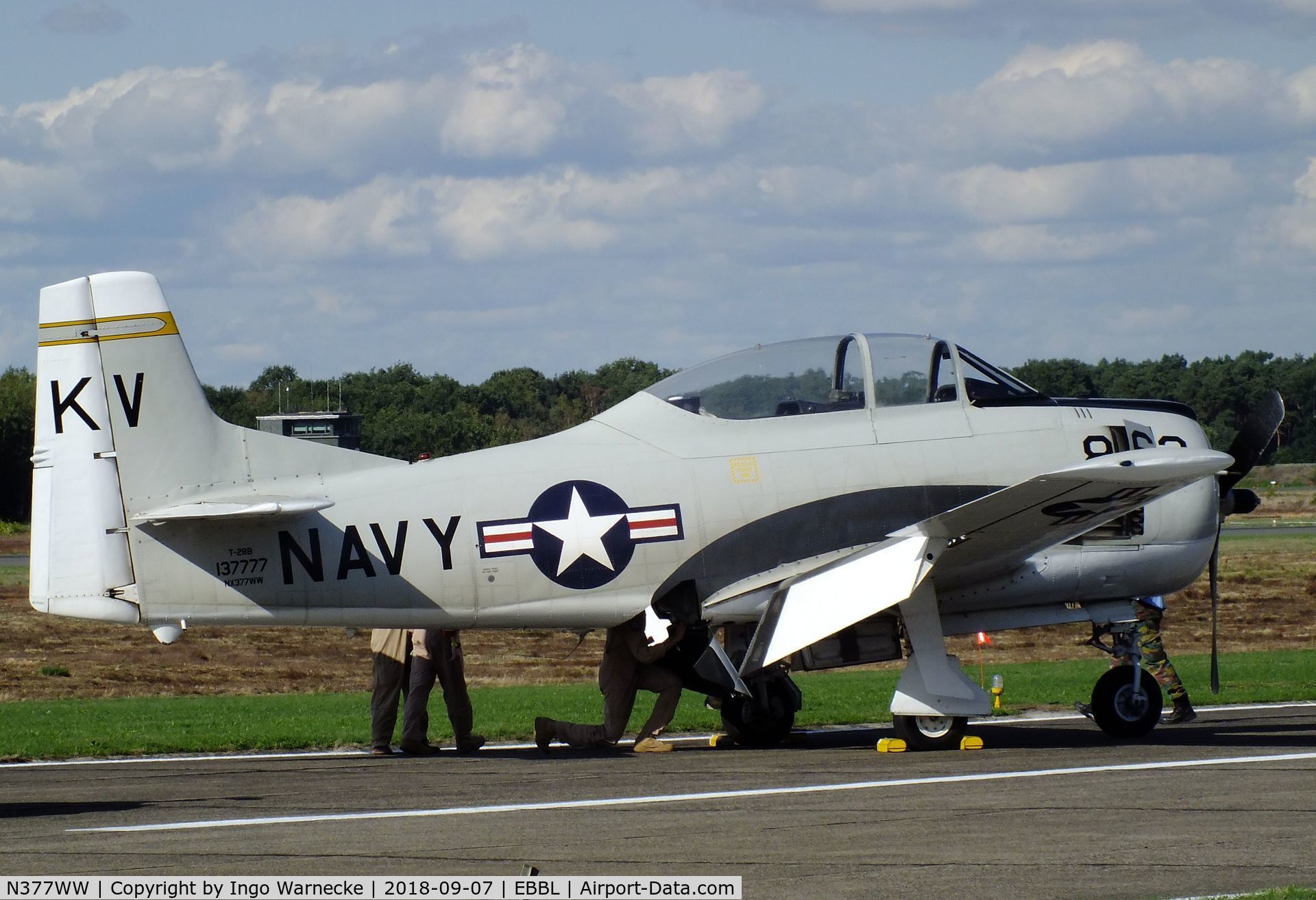 N377WW, 1954 North American T-28B Trojan C/N 200-140, North American T-28B Trojan at the 2018 BAFD spotters day, Kleine Brogel airbase