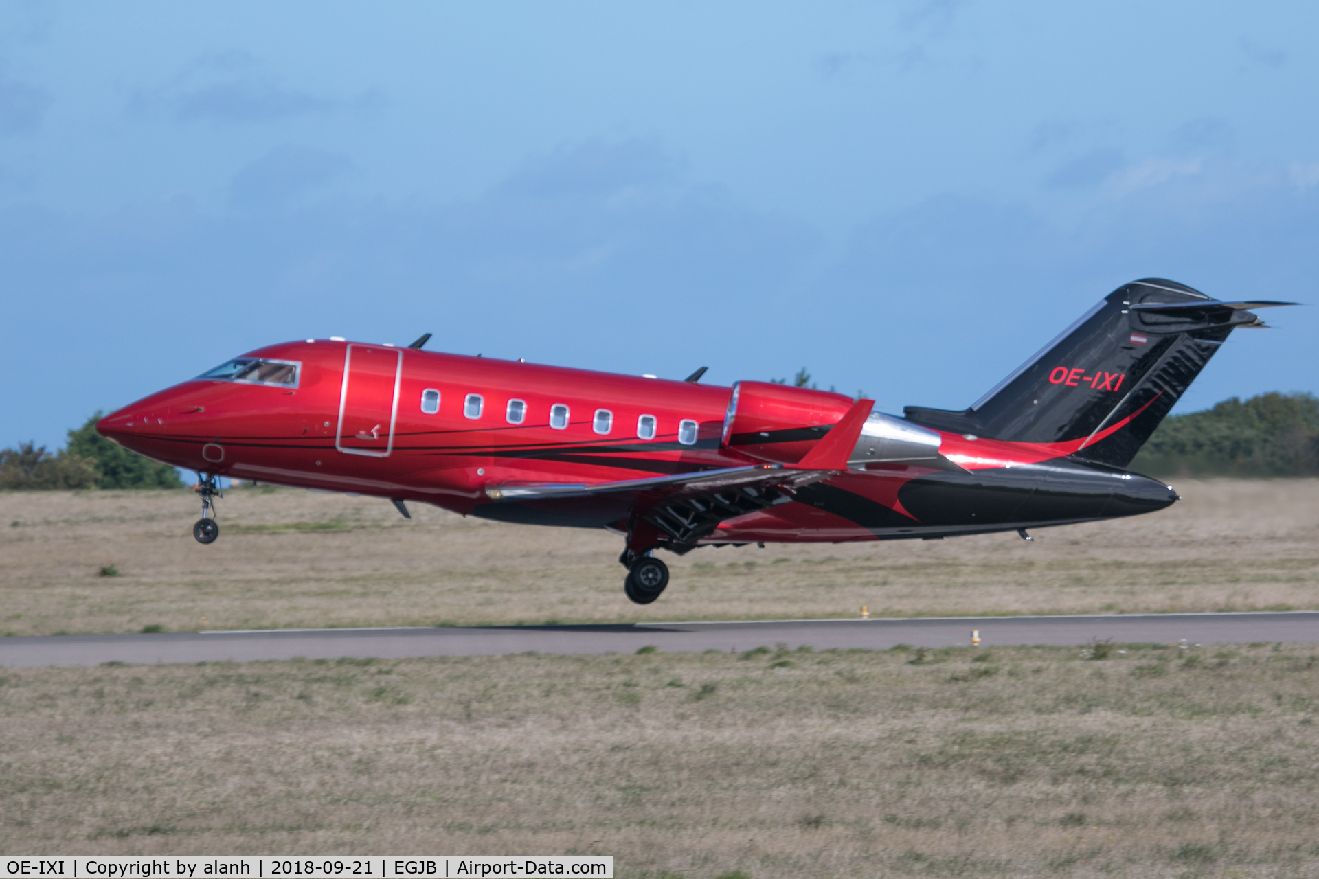 OE-IXI, 2012 Bombardier Challenger 605 (CL-600-2B16) C/N 5904, Lifting off from 27 at Guernsey
