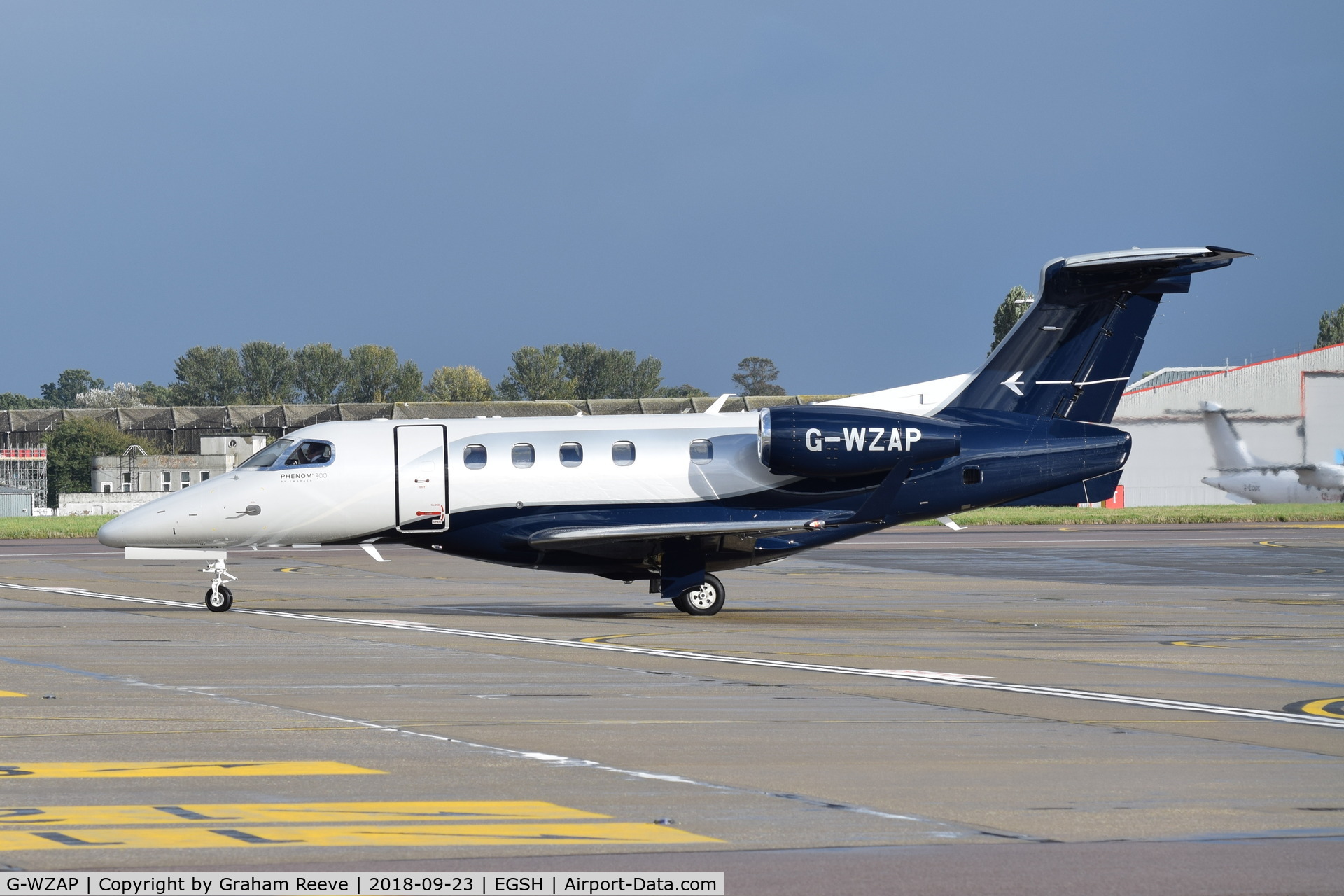 G-WZAP, 2017 Embraer EMB-505 Phenom 300 C/N 50500438, Departing from Norwich.