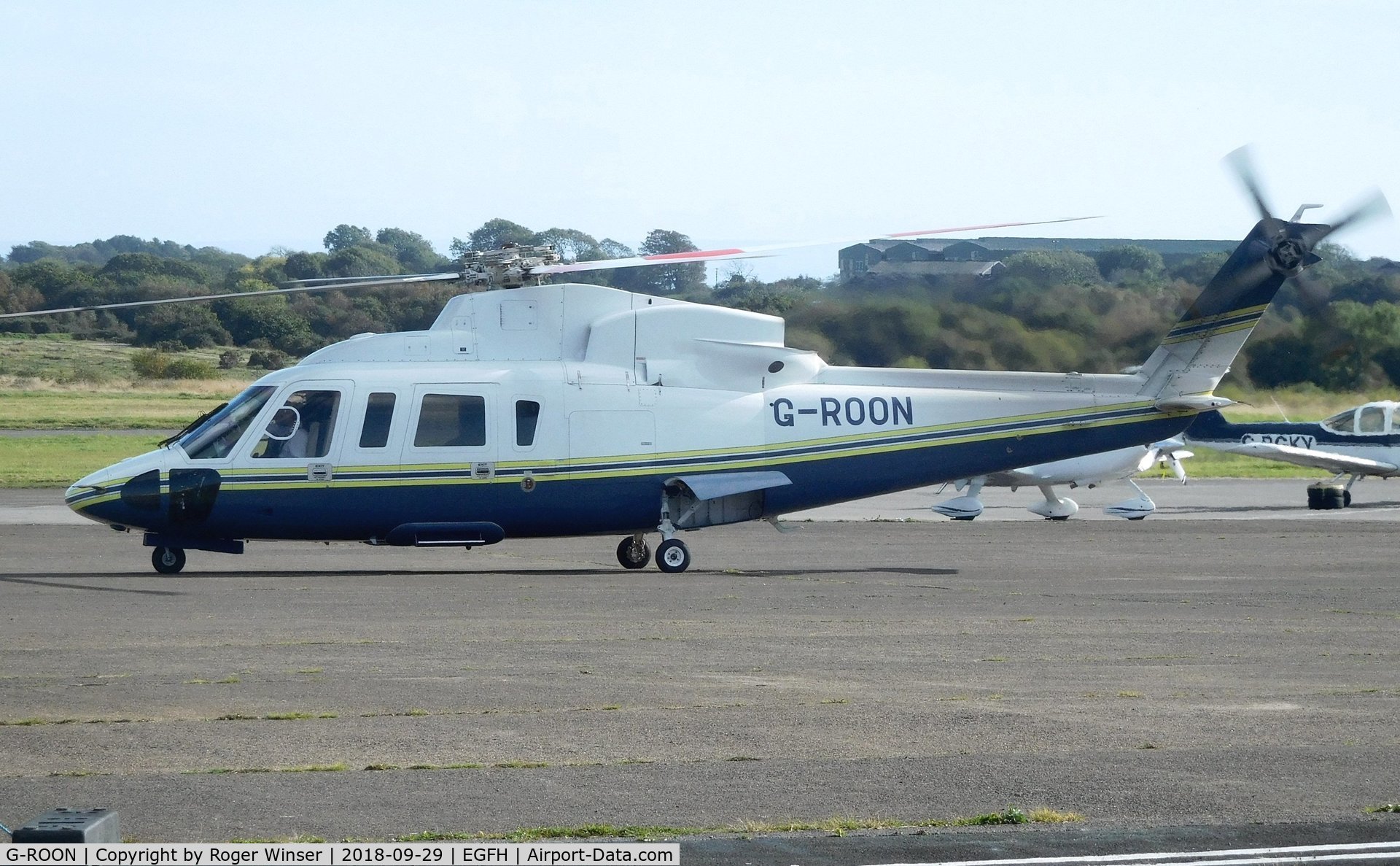 G-ROON, 2010 Keystone Helicopter S-76C C/N 760781, Visiting S-76C.