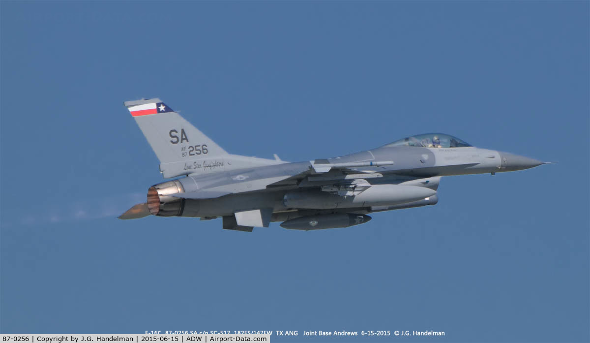 87-0256, 1987 General Dynamics F-16C Fighting Falcon C/N 5C-817, Take off.