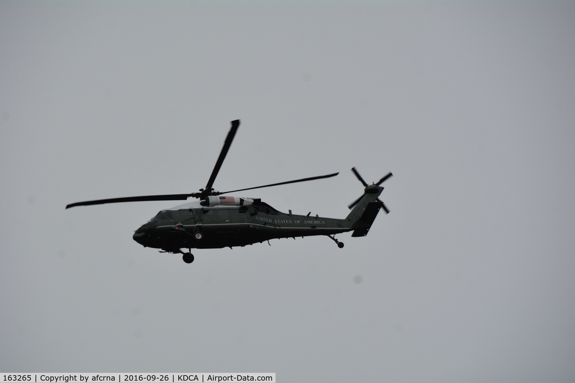 163265, Sikorsky VH-60N Whitehawk C/N 70-1201, OVER THE POTOMAC RIVER