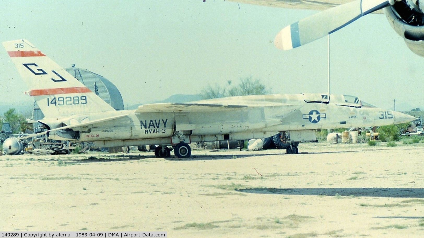 149289, 1962 North American RA-5C Vigilante C/N 269-24 (149289), PRIOR TO NEW PAINT JOB