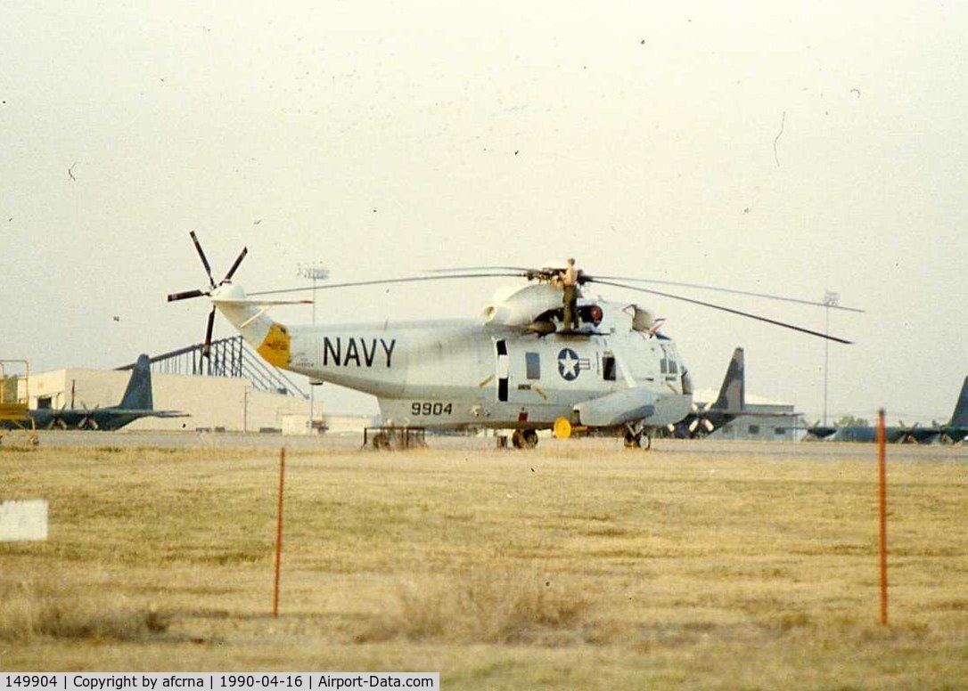 149904, Sikorsky SH-3H Sea King C/N 149904, TRANSIENT LINE NAS DALLAS