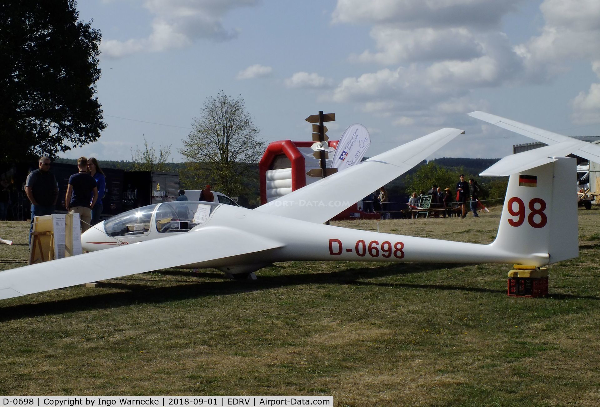 D-0698, Schleicher ASK-21 C/N 21556, Schleicher ASK-21 at the 2018 Flugplatzfest Wershofen
