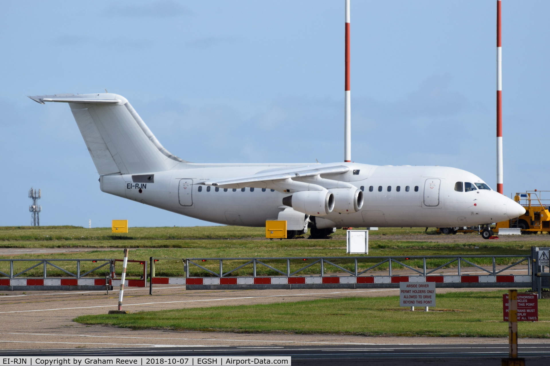 EI-RJN, 1999 BAE Systems Avro 146-RJ85 C/N E.2351, Now in an all white scheme.
