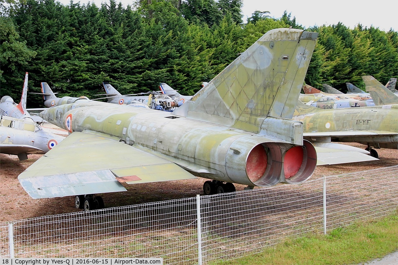 18, Dassault Mirage IVA C/N 18, Dassault Mirage IVA, Savigny-Les Beaune Museum