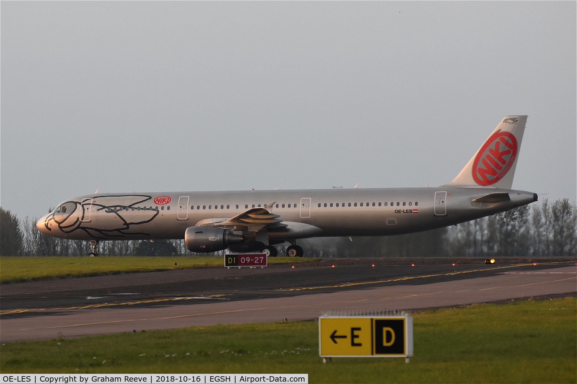 OE-LES, 2008 Airbus A321-211 C/N 3504, Just landed at Norwich.