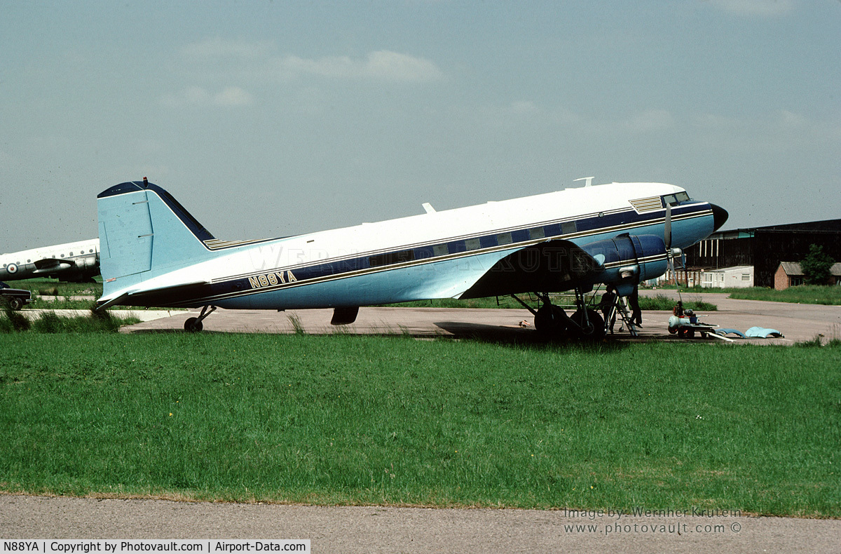 N88YA, 1943 Douglas DC-3C-S1C3G (C-47A) C/N 9995, N88YA on the tarmac June 1977