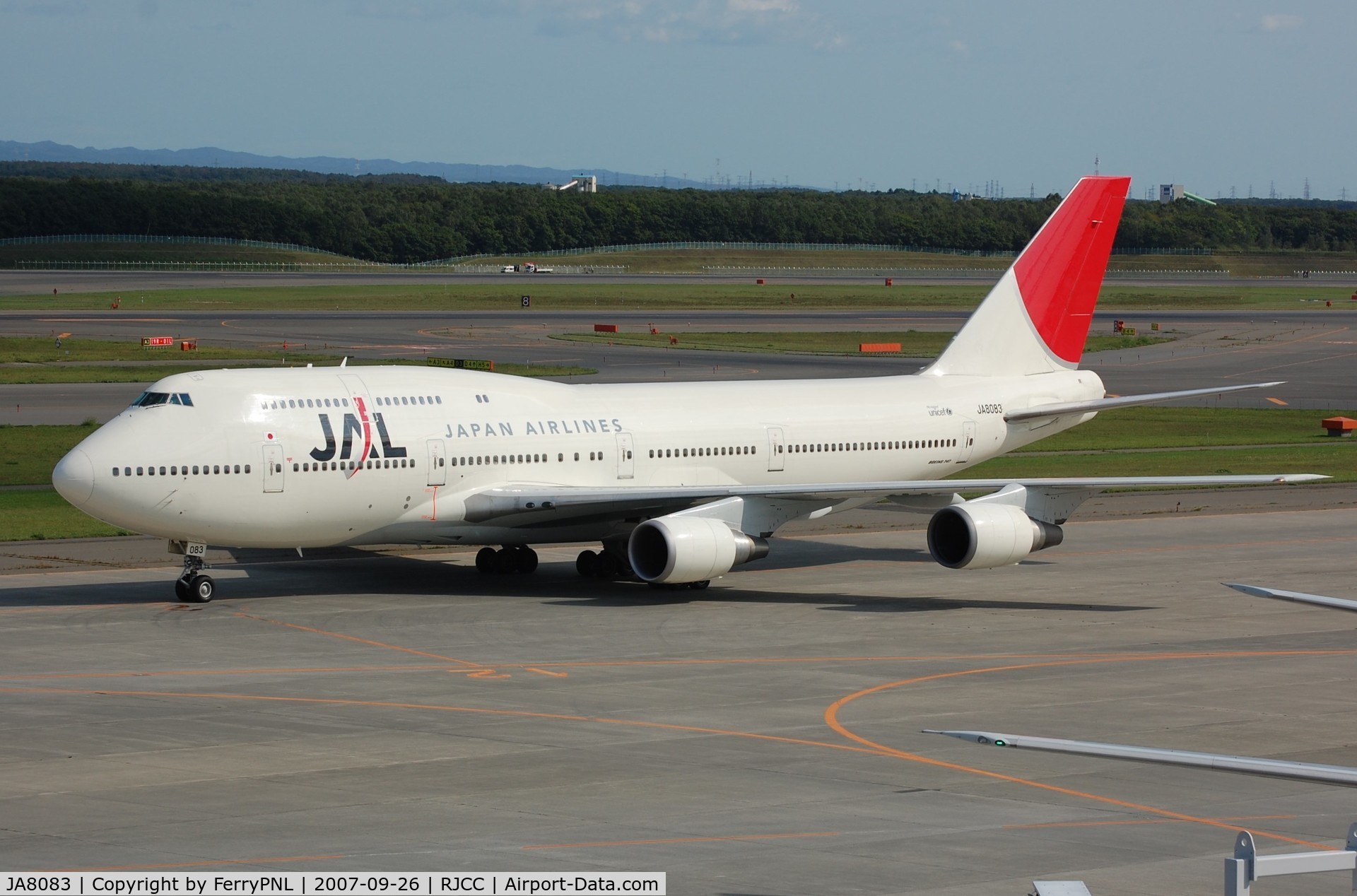 JA8083, 1991 Boeing 747-446D C/N 25213, One of JAL's domestic B744's