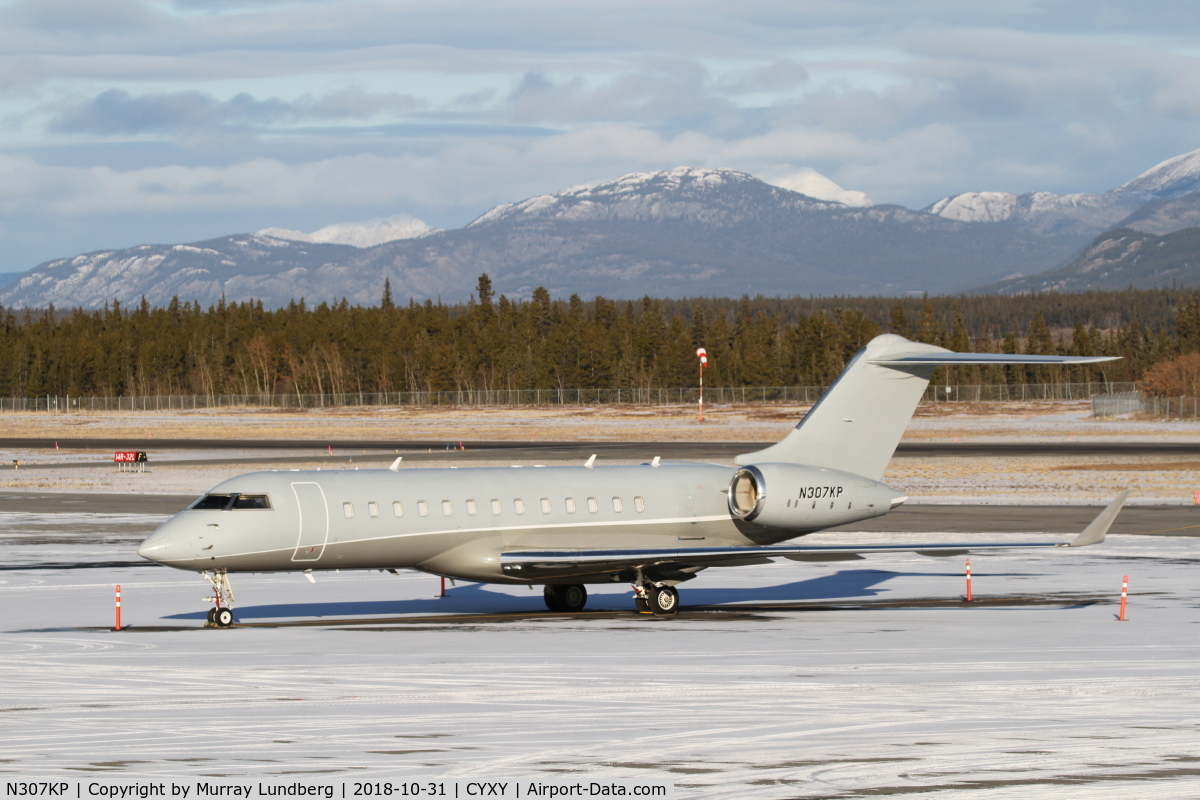 N307KP, 2003 Bombardier BD-700-1A10 Global Express C/N 9120, On the ramp at Whitehorse, Yukon.