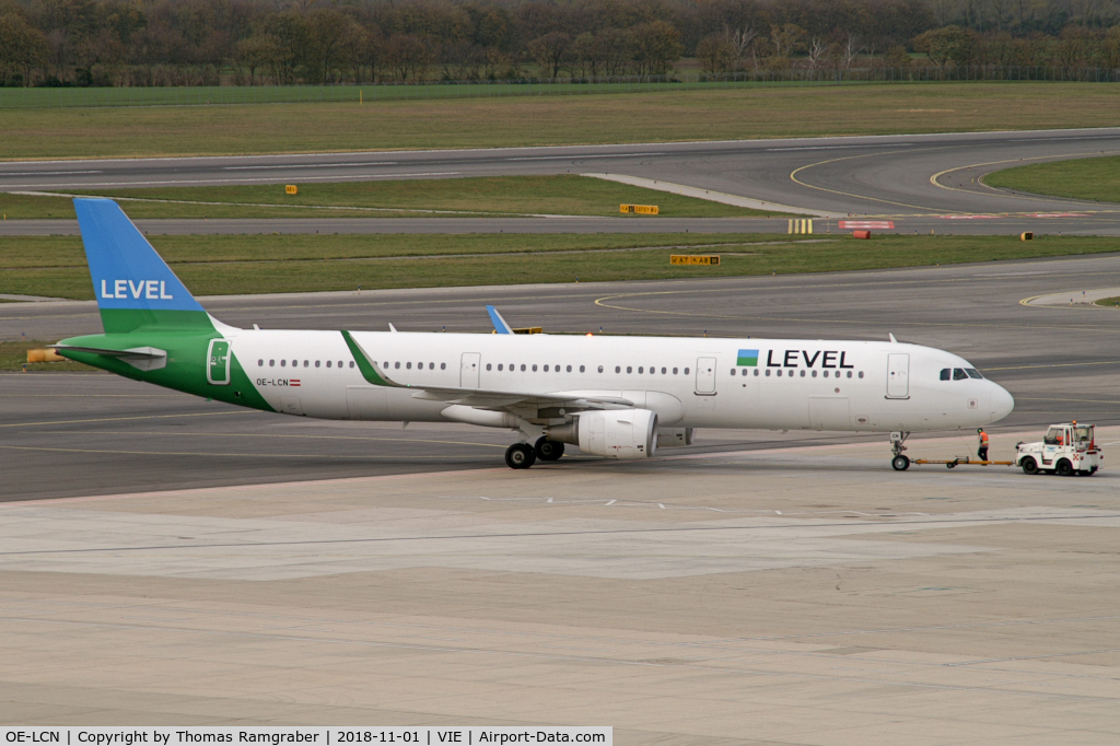 OE-LCN, 2015 Airbus A321-211 C/N 6454, LEVEL (Anisec) Airbus A321