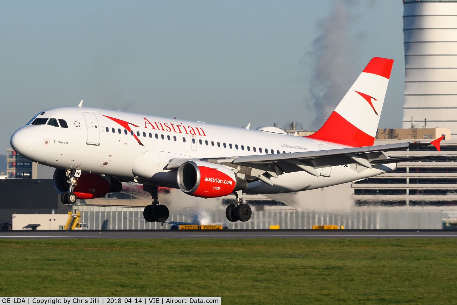 OE-LDA, 2004 Airbus A319-112 C/N 2131, Austrian