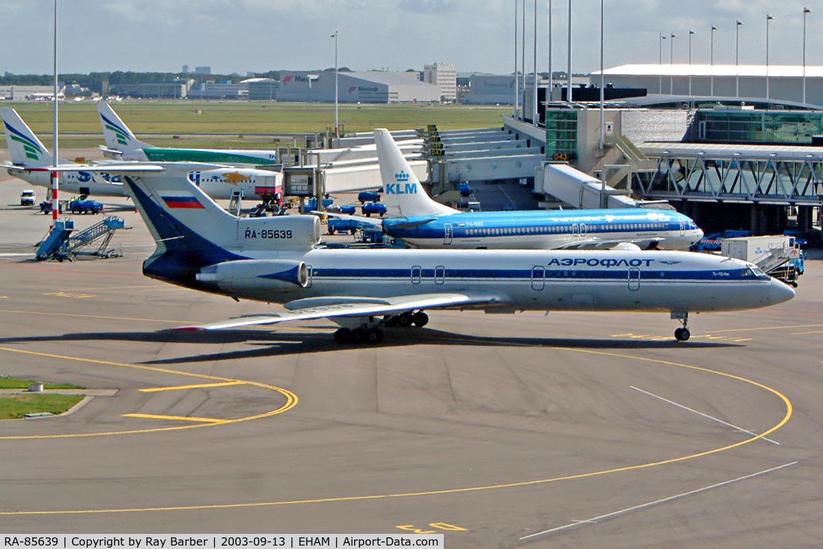 RA-85639, 1988 Tupolev Tu-154M C/N 88A771, RA-85639   Tupolev Tu-154M [88A-771] (Aeroflot) Amsterdam-Schiphol~PH 13/09/2003