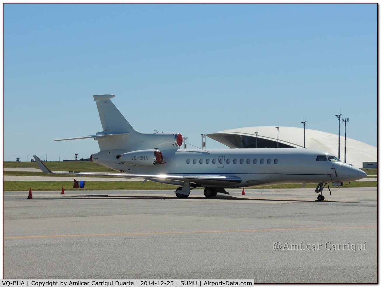 VQ-BHA, 2009 Dassault Falcon 7X C/N 84, Landed at SUMU