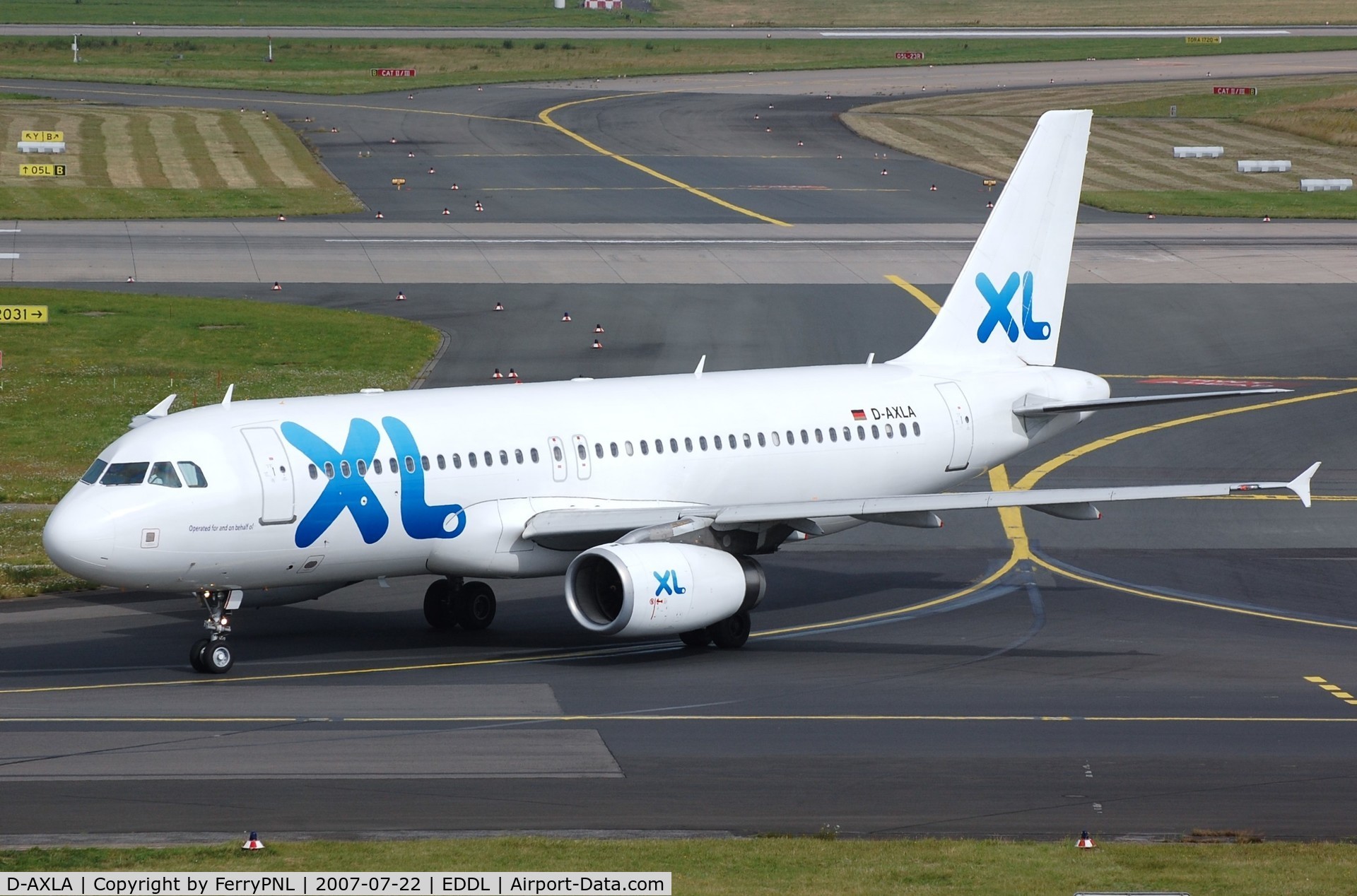 D-AXLA, 2005 Airbus A320-232 C/N 2500, XL A320. Aircraft crashed in Nov 2008.