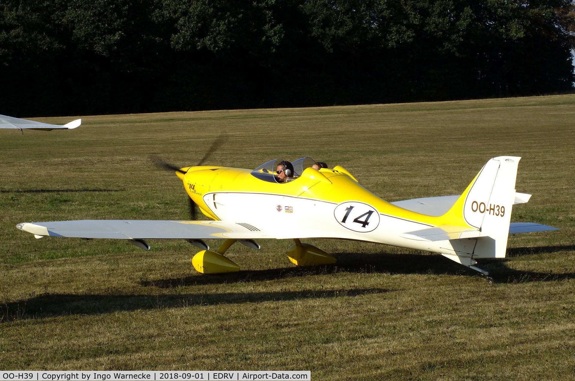 OO-H39, 2014 B & F Technik FK-14 Polaris B C/N 014-159, B & F Technik FK-14 Polaris B at the 2018 Flugplatzfest Wershofen