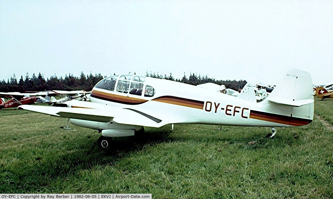 OY-EFC, 1956 Let Super Aero 45 C/N 03-007, OY-EFC   Aero 45S [03-007] Stauning~OY 05/06/1982