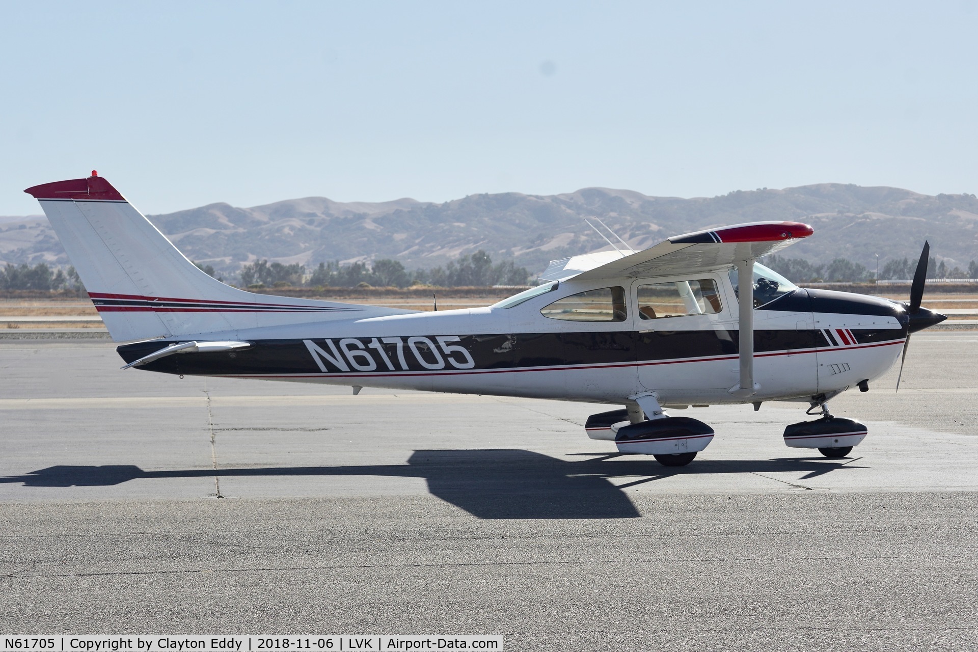 N61705, 1977 Cessna 182Q Skylane C/N 18265728, Livermore Airport California 2018.