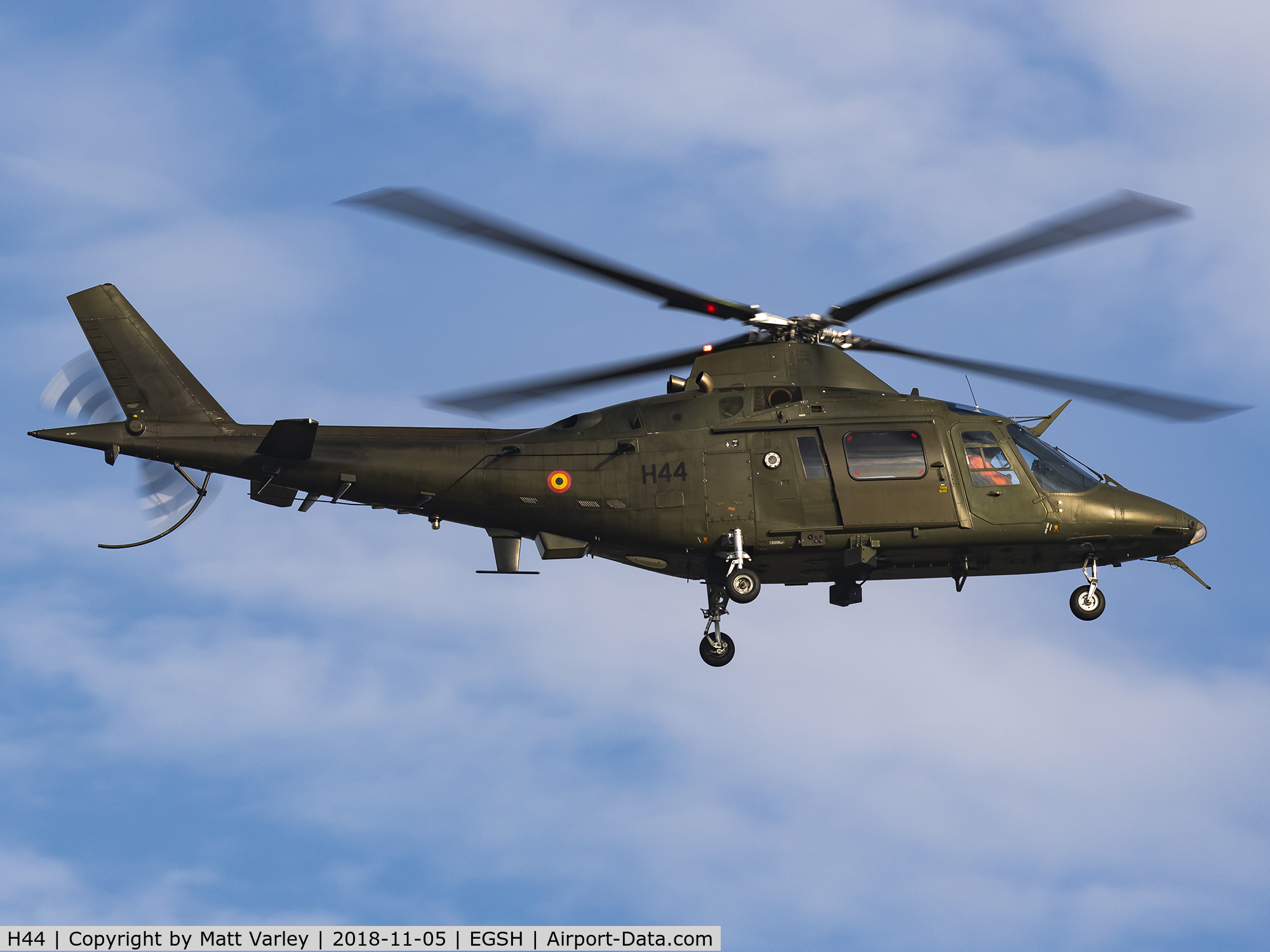 H44, Agusta A-109BA C/N 0344, landing