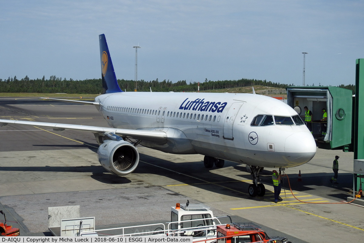 D-AIQU, 2000 Airbus A320-211 C/N 1365, At Gothenburg