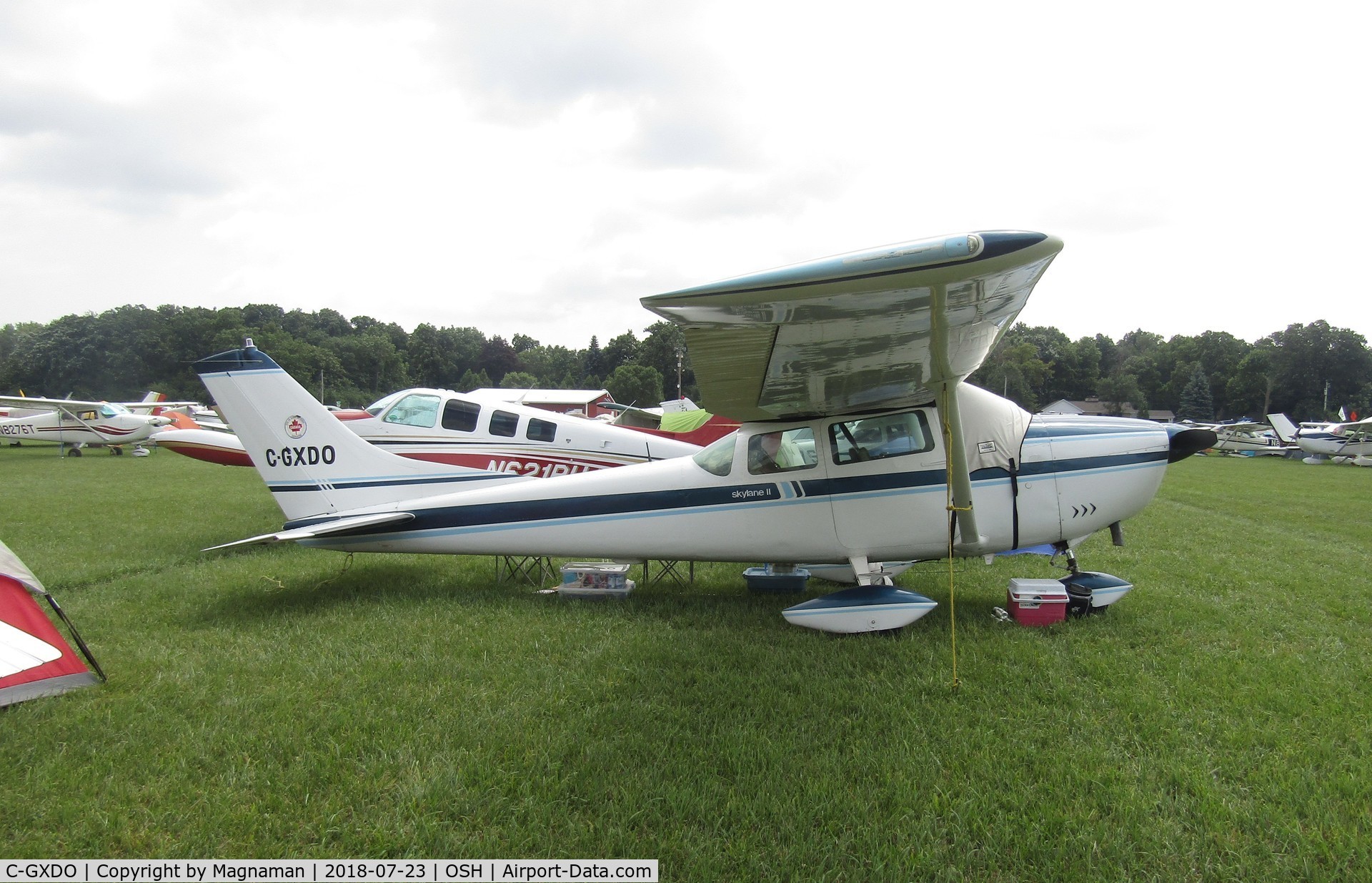 C-GXDO, 1962 Cessna 182E Skylane C/N 18253855, at EAA 18