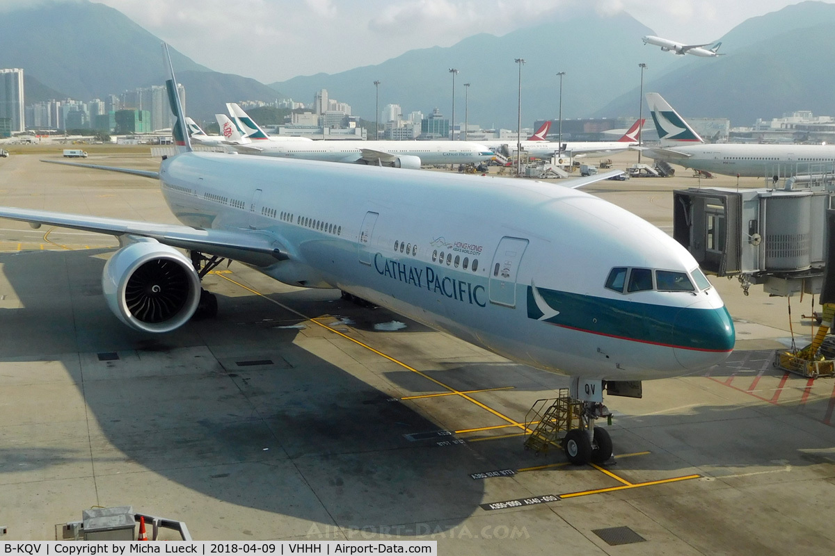B-KQV, 2015 Boeing 777-367/ER C/N 41765, At Hong Kong