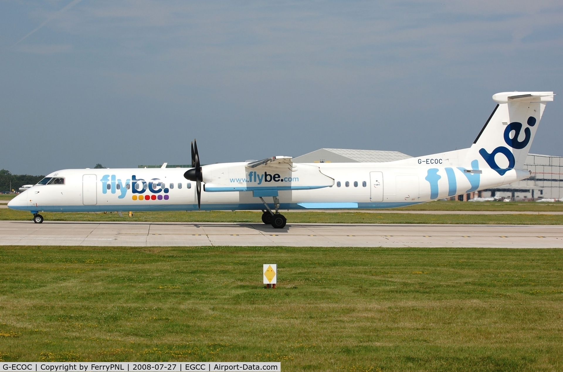 G-ECOC, 2007 De Havilland Canada DHC-8-402Q Dash 8 C/N 4197, Flybe DHC8 lined-up.