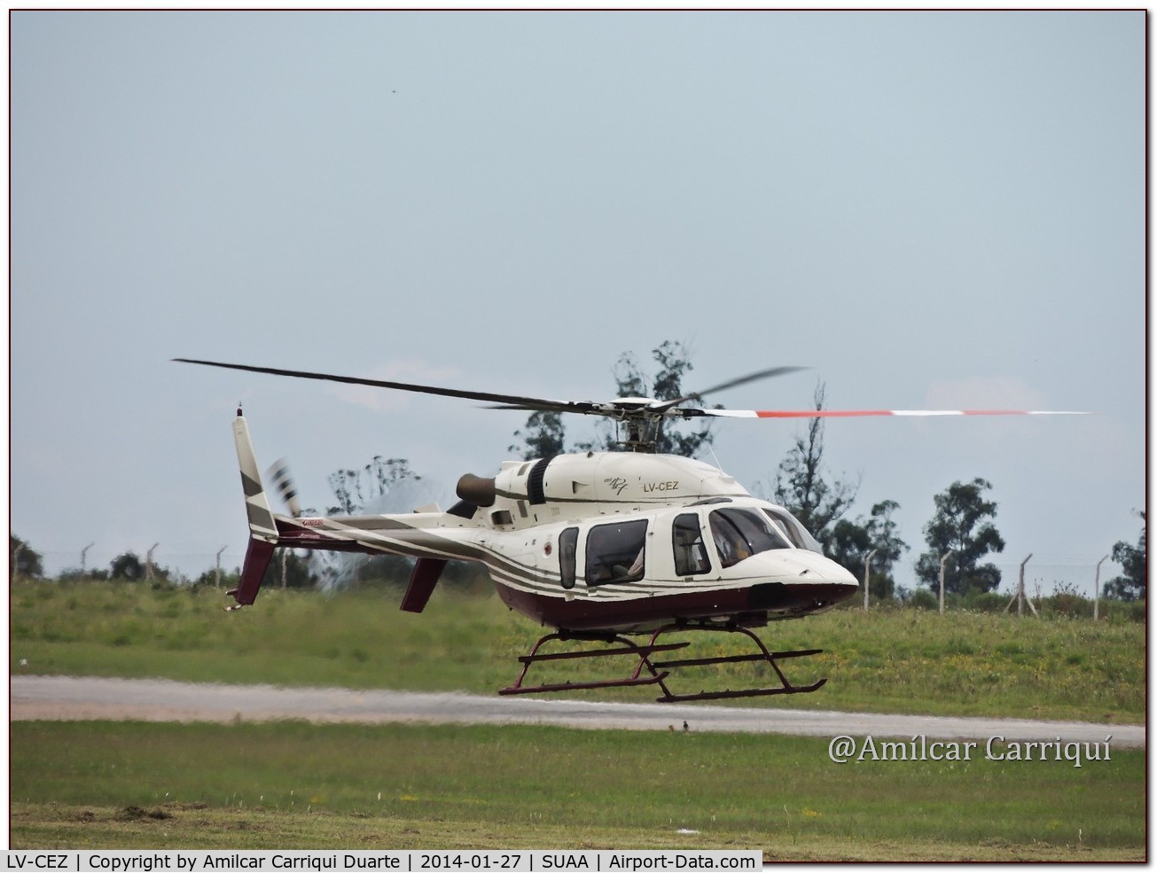 LV-CEZ, Bell 427 C/N 56072, Taxi in SUAA