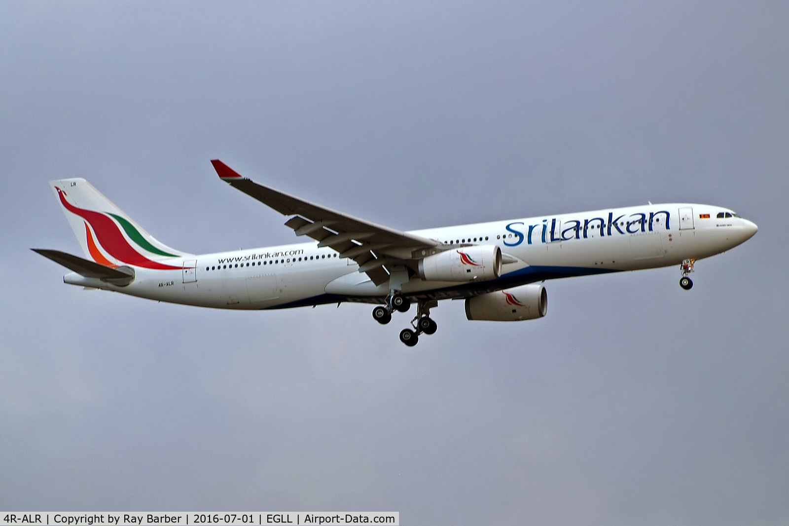 4R-ALR, 2015 Airbus A330-343 C/N 1689, 4R-ALR   Airbus A330-343E [1689] (Srilankan) Home~G 01/07/2016. On approach 27L.