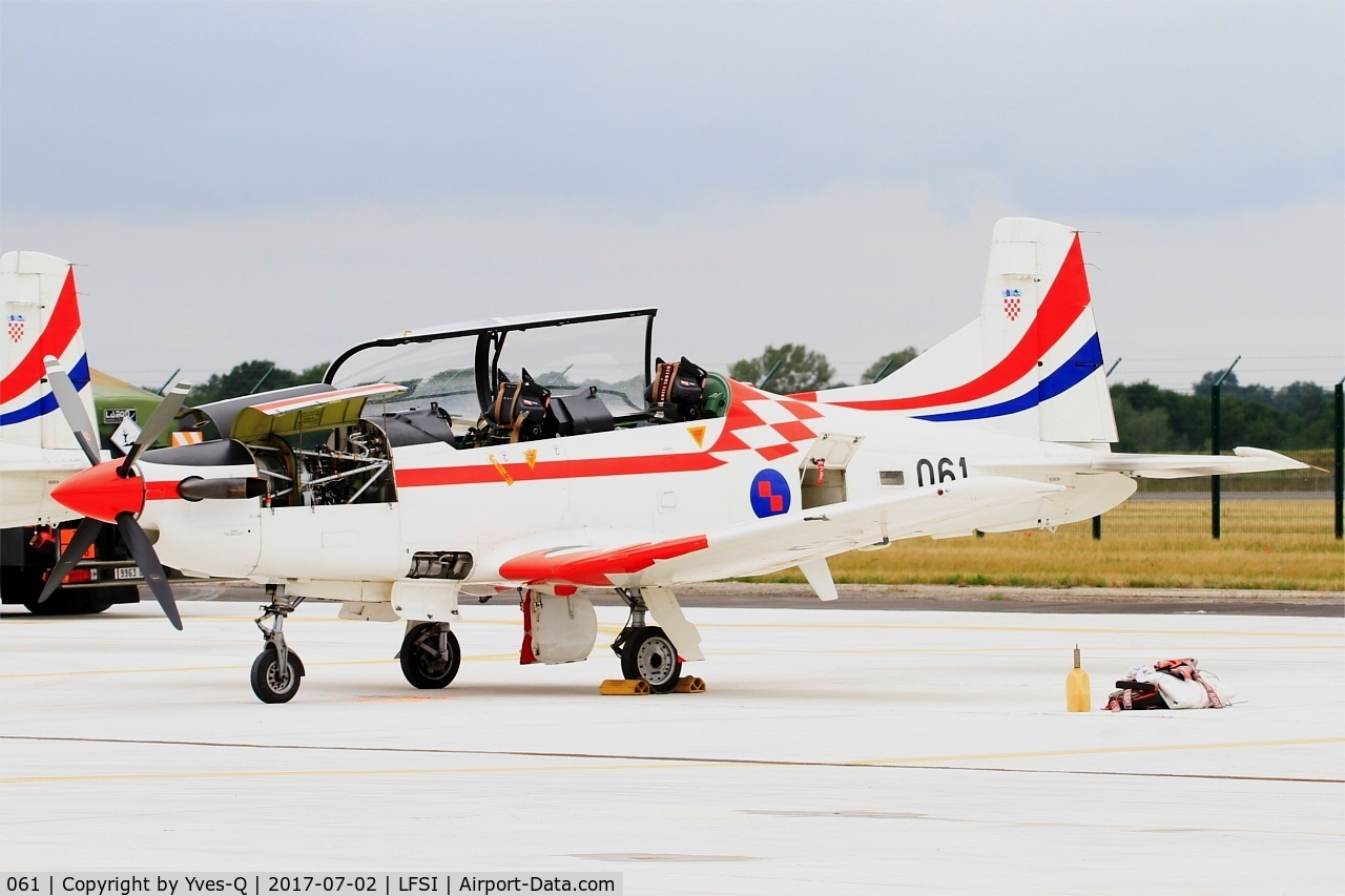 061, Pilatus PC-9M C/N 624, Pilatus PC-9M, Croatian Air Force aerobatic team, Flight line, St Dizier-Robinson Air Base 113 (LFSI) Open day 2017