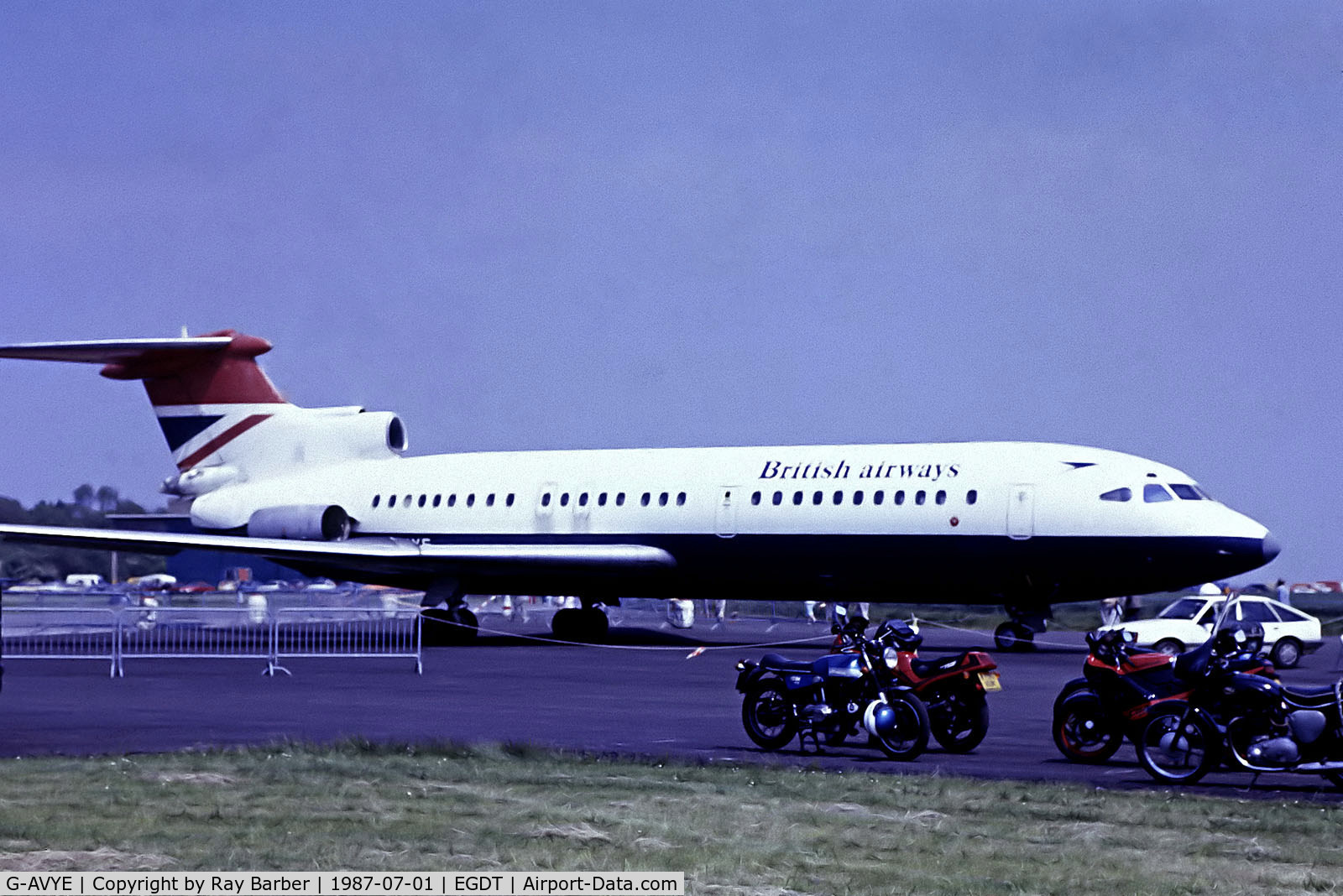 G-AVYE, 1968 Hawker Siddeley HS.121 Trident 1E-140 C/N 2139, G-AVYE  Hawker-Siddeley Trident 1E [2139] (Ex British Airways / Science Museum) Wroughton~G @ 1987. From a slide.