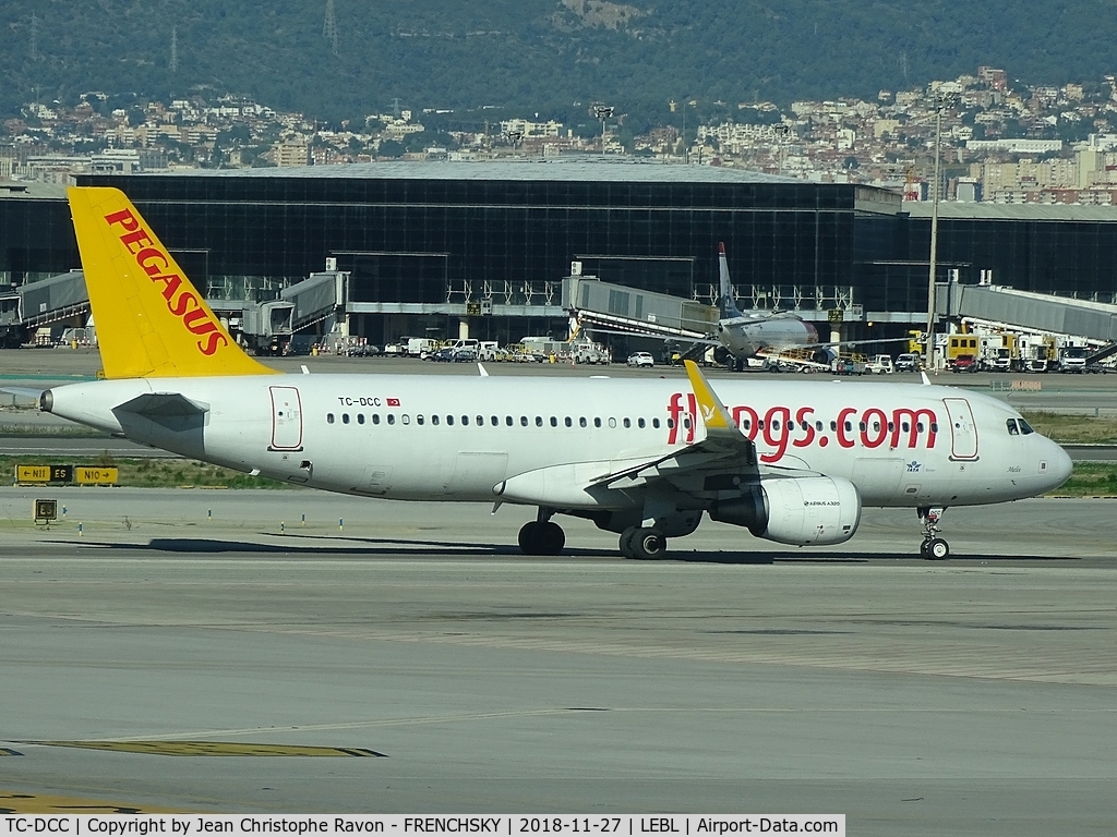 TC-DCC, 2014 Airbus A320-214 C/N 5950, Pegasus Airlines PC1092 departure to Istanbul (SAW)