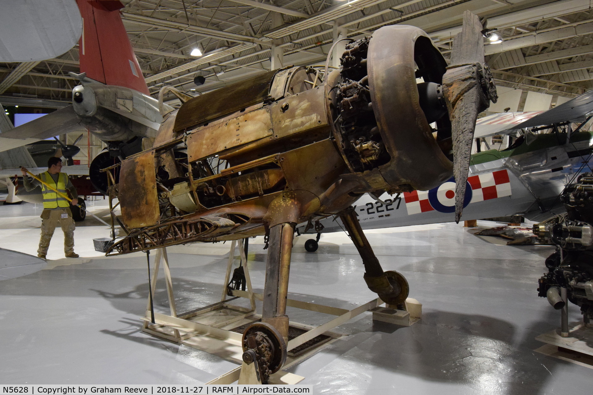 N5628, 1939 Gloster Gladiator Mk2 C/N Not found N5628, On display at the RAF Museum, Hendon.