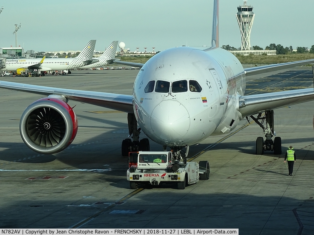 N782AV, 2014 Boeing 787-8 Dreamliner Dreamliner C/N 37504, Avianca AV19 pushback and departure to Bogota