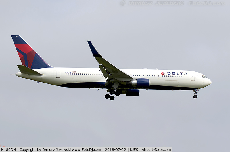 N180DN, 1992 Boeing 767-332 C/N 25985, Boeing 767-332/ER - Delta Air Lines  C/N 25985, N180DN