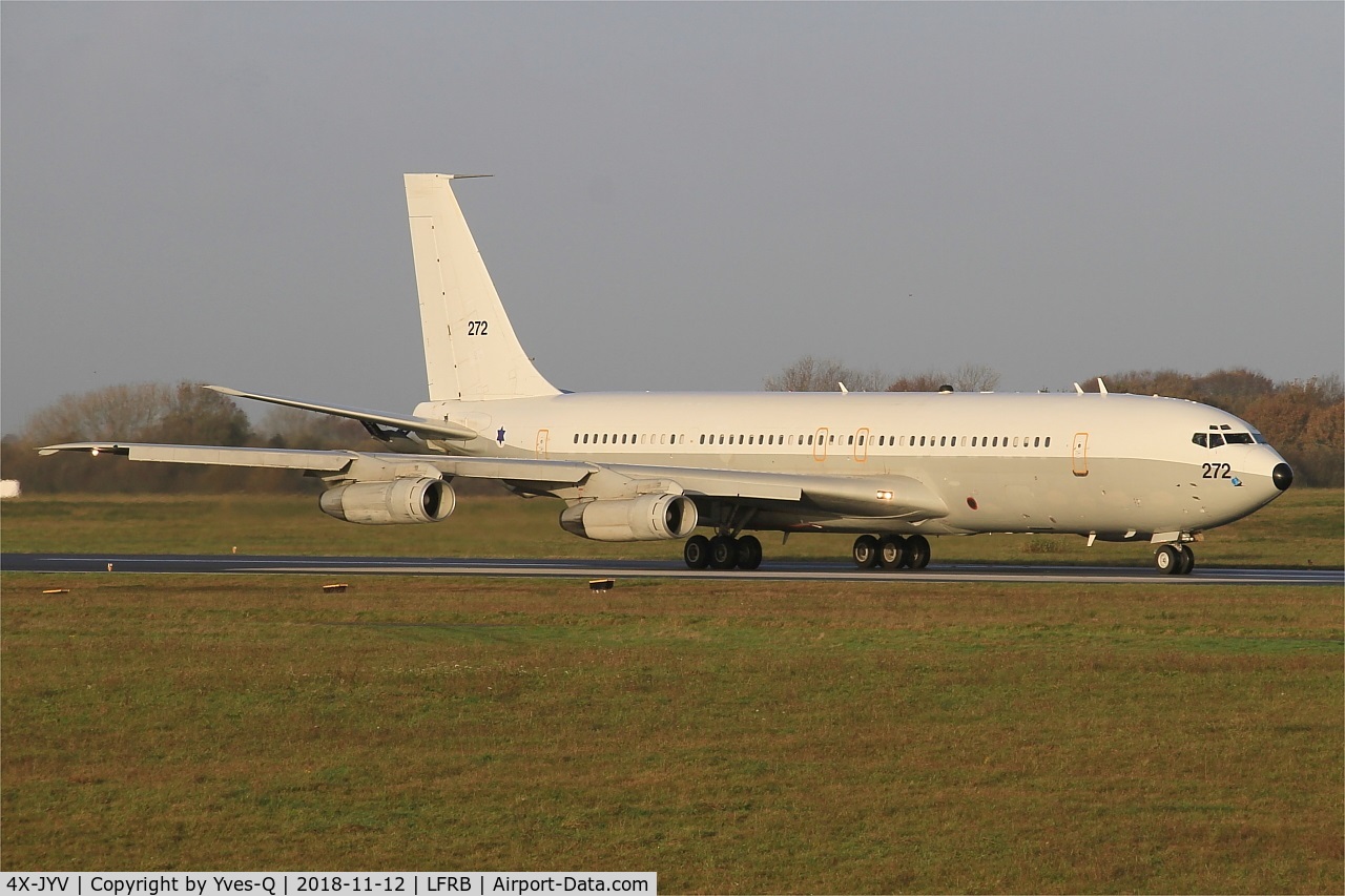 272, 1975 Boeing 707-3L6C C/N 21096, Israeli Air Force Boeing 707-3L6C, Taxiing rwy 25L, Brest-Bretagne Airport (LFRB-BES)